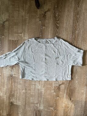 Vuori Slouchy Waffle Crew